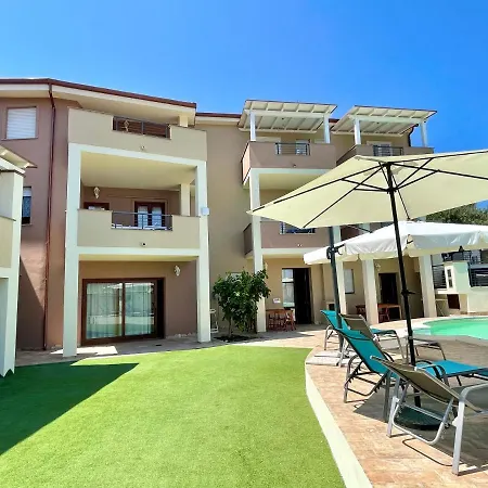 Alessandra Apartman *